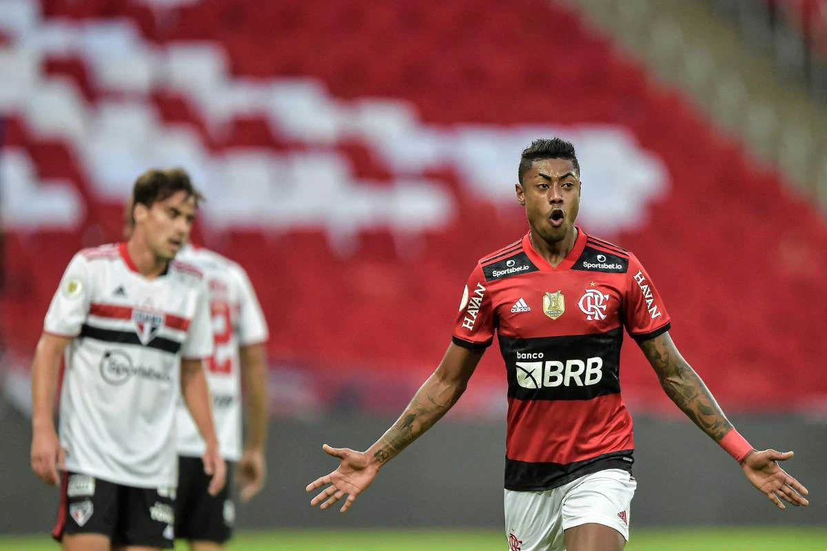 Flamengo x São Paulo: Crespo estreia em reencontro com fantasma de 21