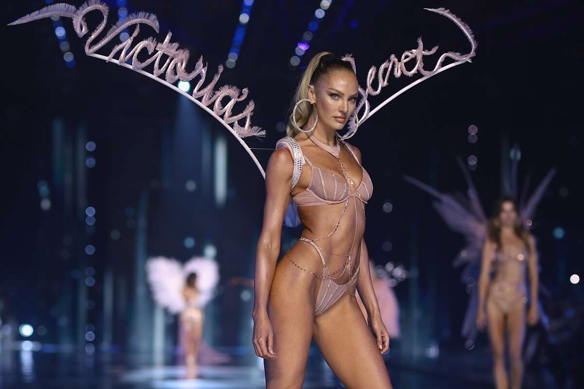 Victoria’s Secret e A Substância: corpos padrões nunca saíram de moda