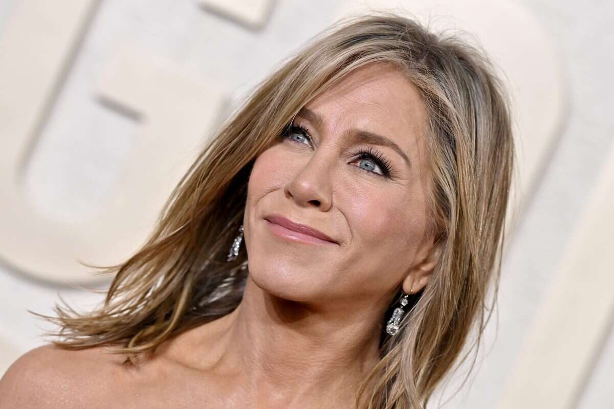 Jennifer Aniston lança livro infantil sobre a adoção de animais