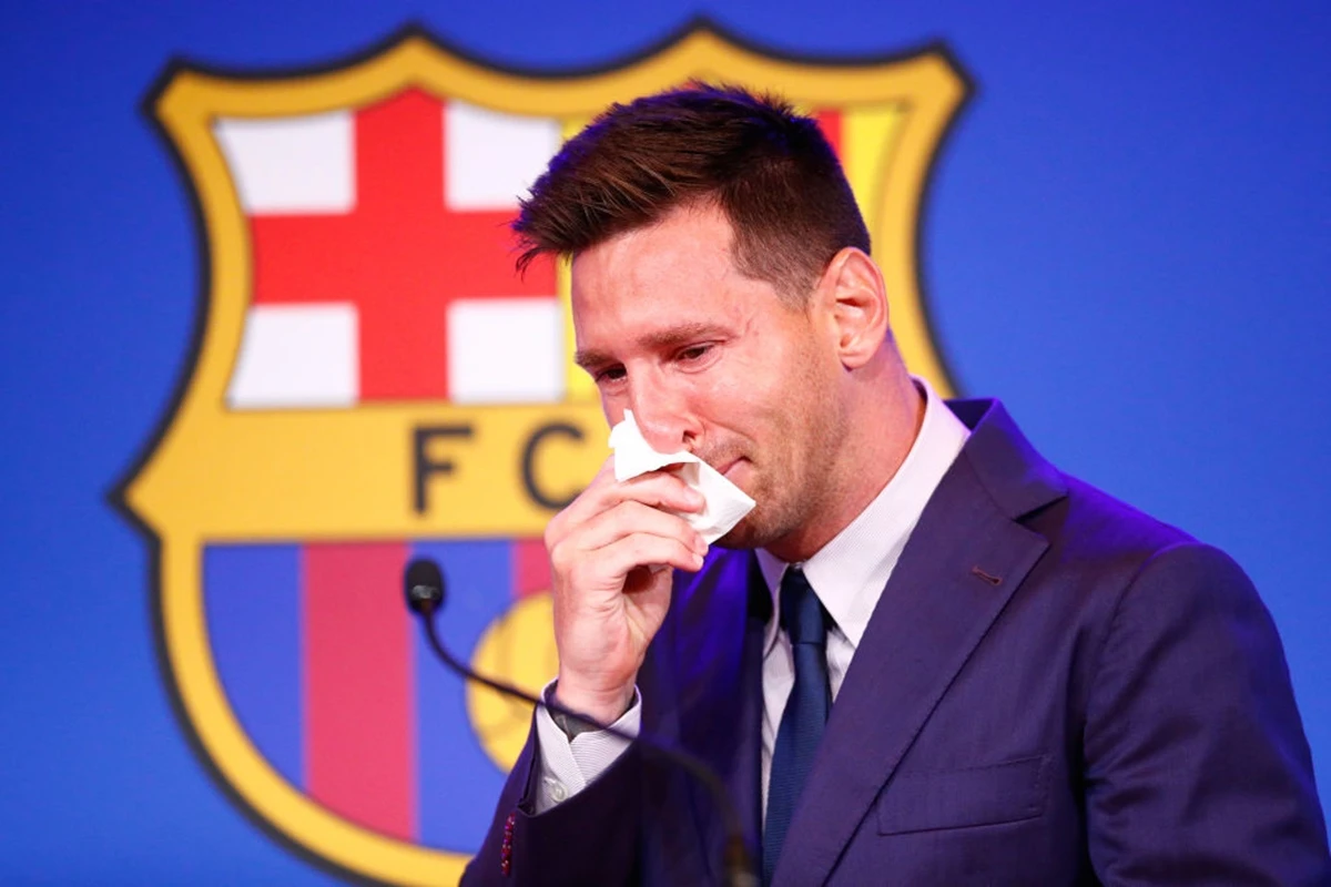 Presidente do Barcelona revela desejo de homenagear Messi: “Merece”