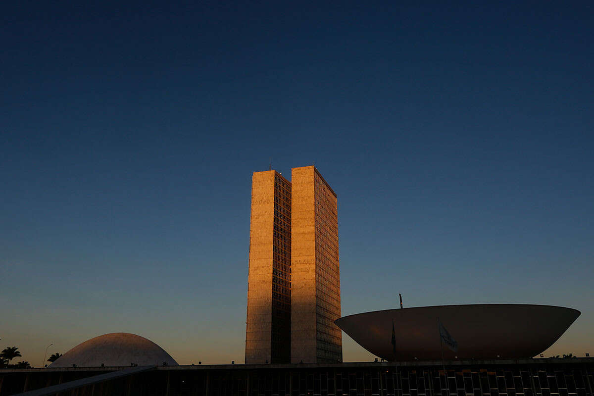 Em “semana da segurança”, Câmara aprova pacote sobre o tema