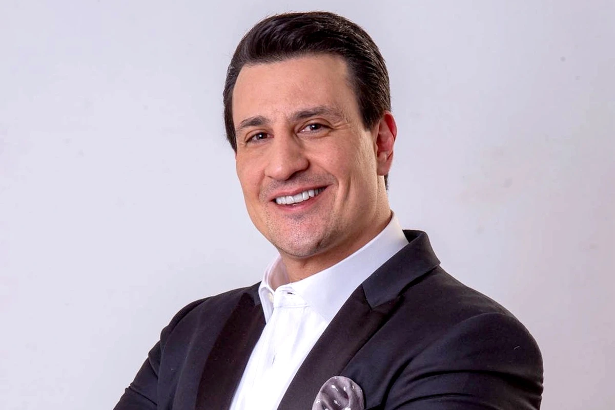Tiago Pavinatto estreia programa Pavio Curto no YouTube