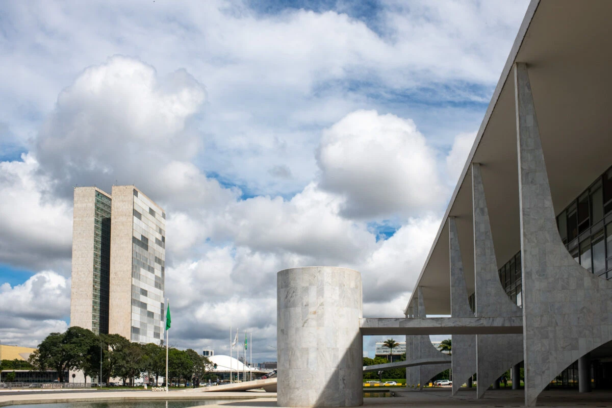 Chrisóstomo avisa governo: “O que enviar com mais impostos vai perder”