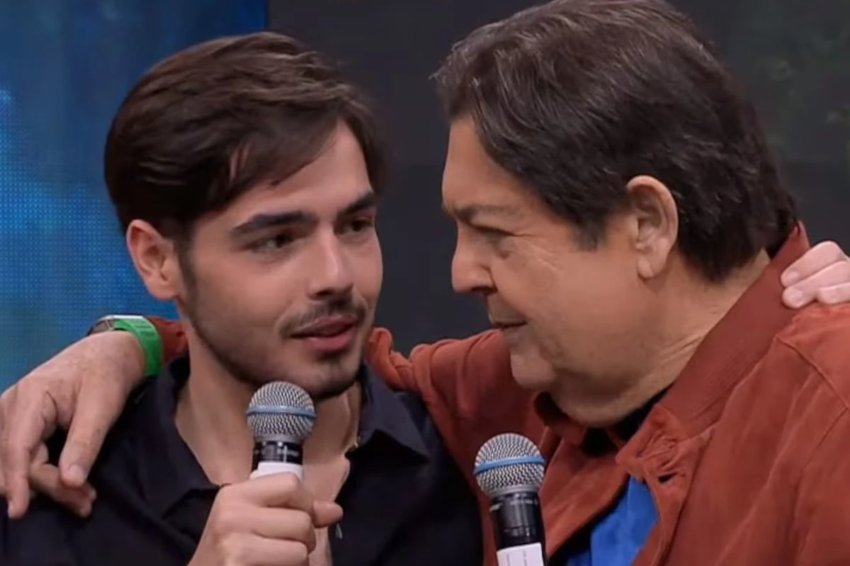João Silva detalha recuperação de Faustão após alta médica