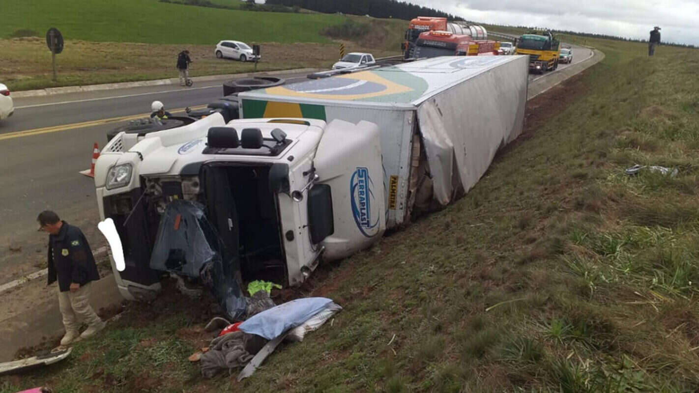 Tragédia na BR-116: terceiro passageiro de ônibus tem alta hospitalar