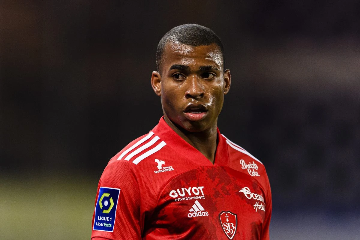 Seleção: Jean Lucas, do Bahia, é convocado para a vaga de Joelinton