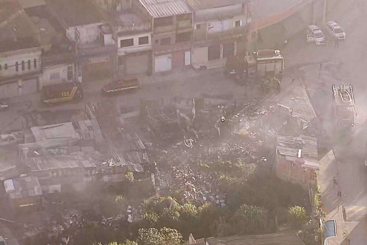 Guarulhos: incêndio atinge favela na Grande SP nesta segunda (17/2)