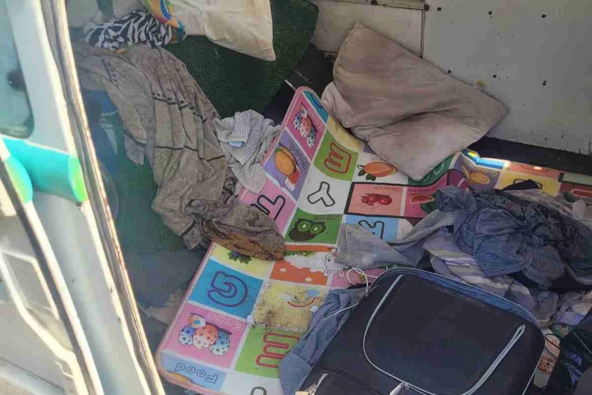PM resgata homem mantido em cárcere privado por 12 dias em Kombi no DF