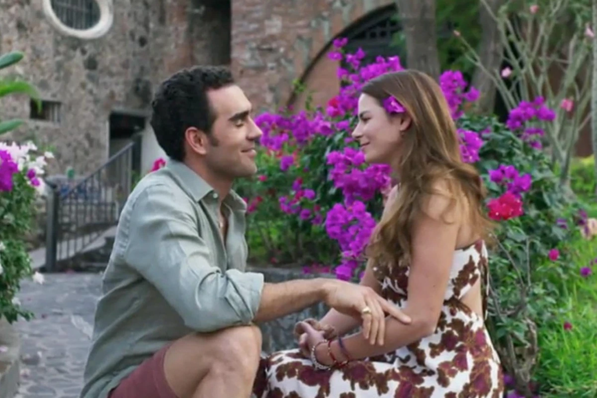 Nova novela mexicana do SBT tem brasileiro como protagonista