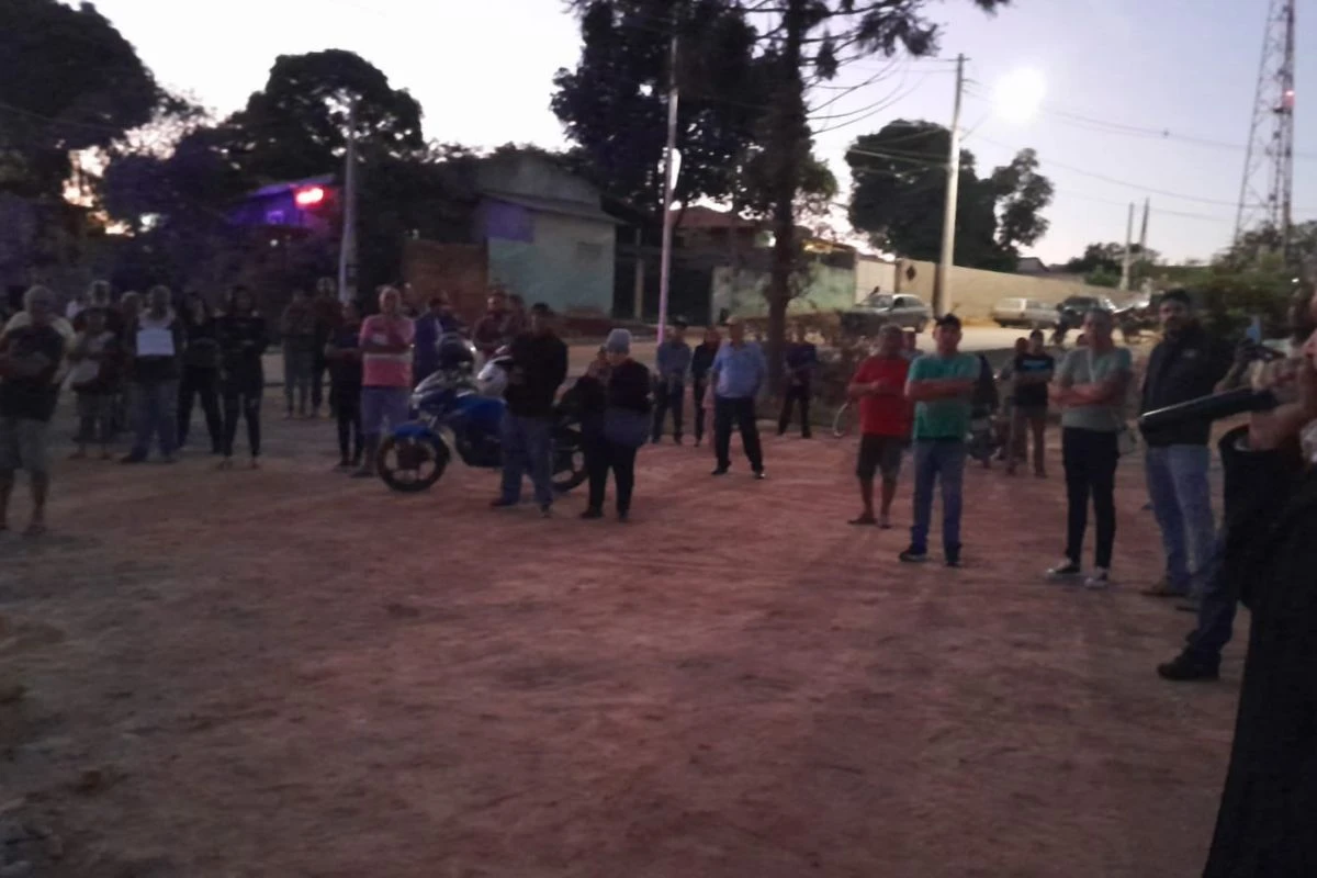 Moradores de bairro em Sorocaba protestam contra pedágio Free Flow
