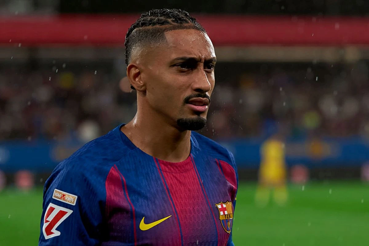 Raphinha é dúvida no Barcelona para clássico contra o Real Madrid