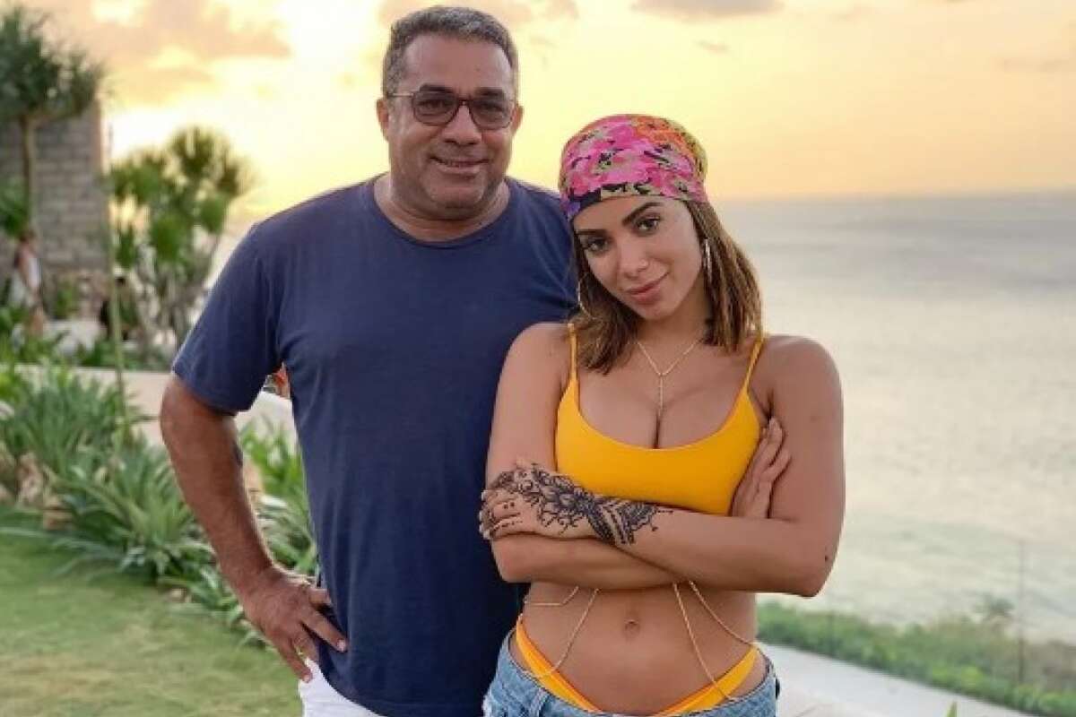 Pai de Anitta fala sobre aposentadoria da cantora: “Direito dela”