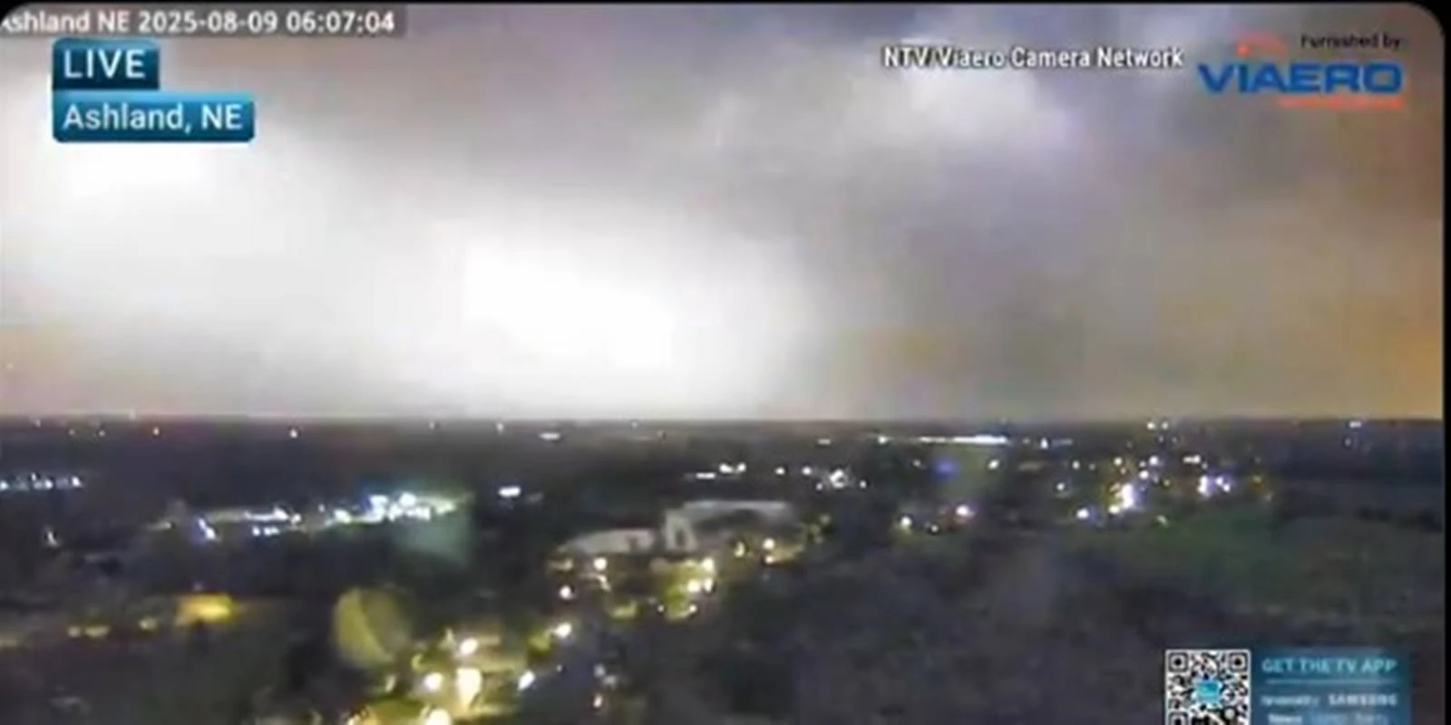 EUA: tempestade mata uma pessoa e deixa estragos em Nebraska. Vídeo