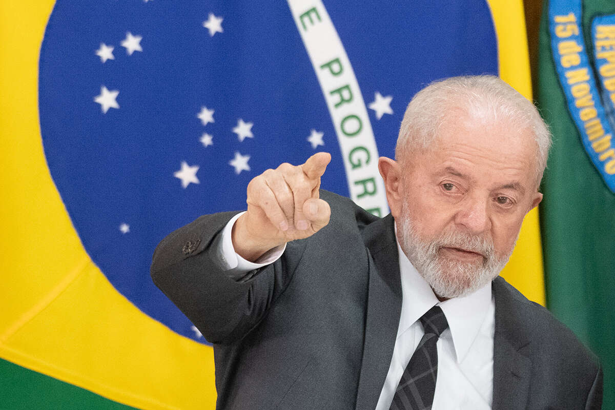 Lula sobe tom sobre greve em universidades: “Espero compreensão”