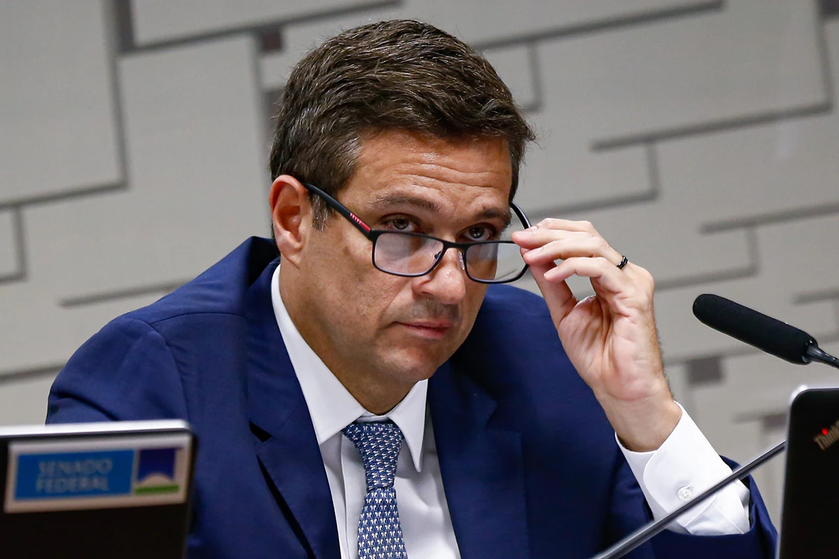“Tempo no sistema bancário é importante”, diz Roberto Campos Neto sobre análise da compra do Master pelo BRB