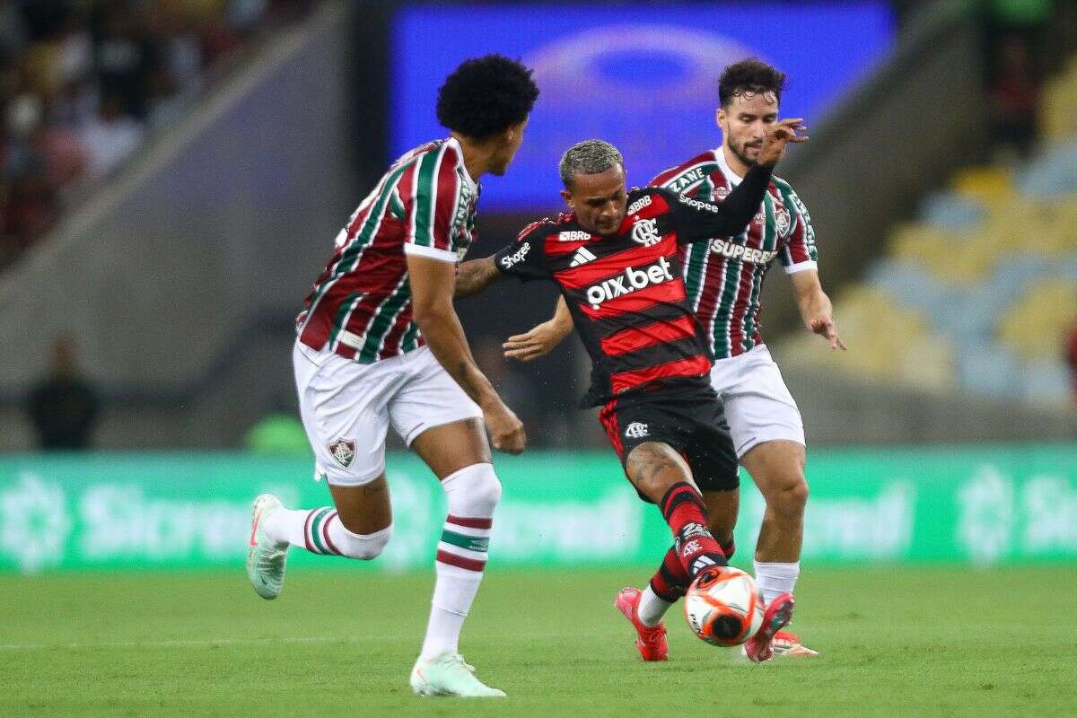 Flamengo vence Flu e sai na frente na final do Carioca. Veja os gols