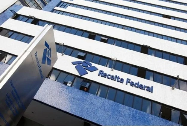 Greve da Receita completa 6 meses com prejuízo bilionário no Orçamento
