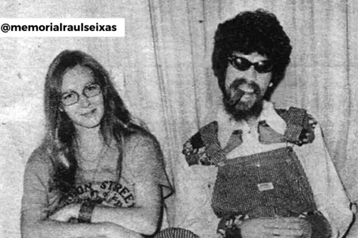 Quem é a 1ª esposa de Raul Seixas que se recusa a falar sobre cantor