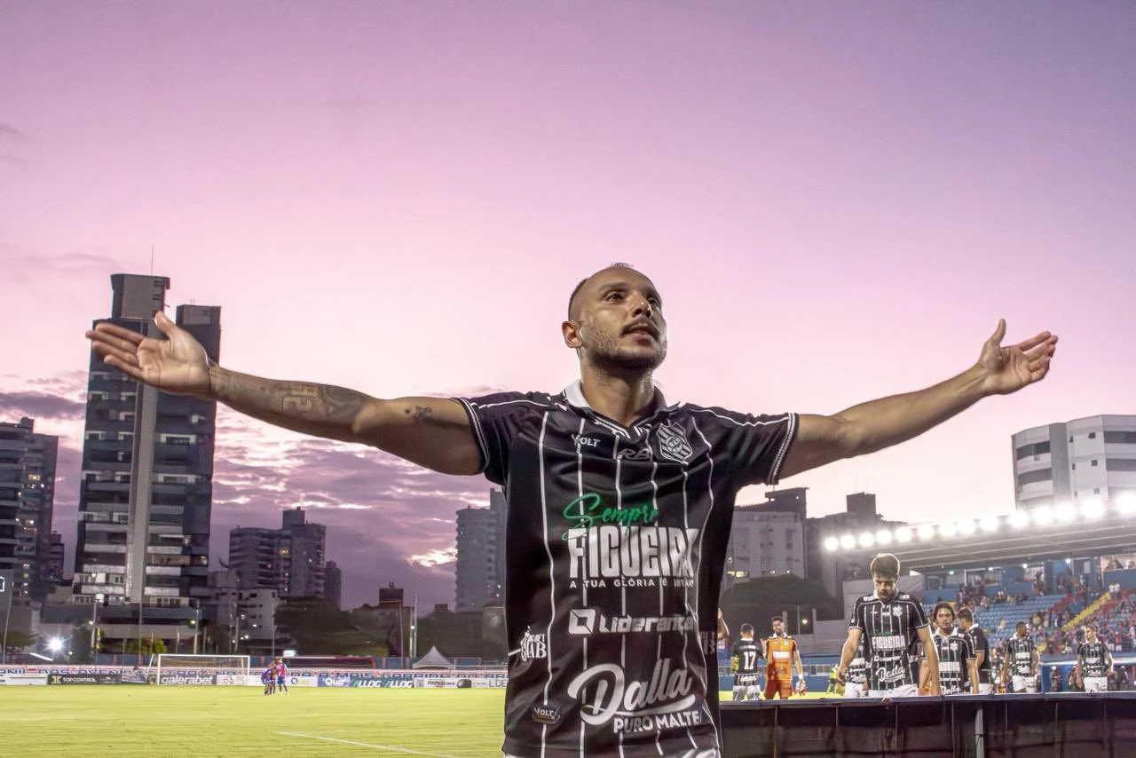 Joinville e Figueirense farão a final da Copa Santa Catarina 2025