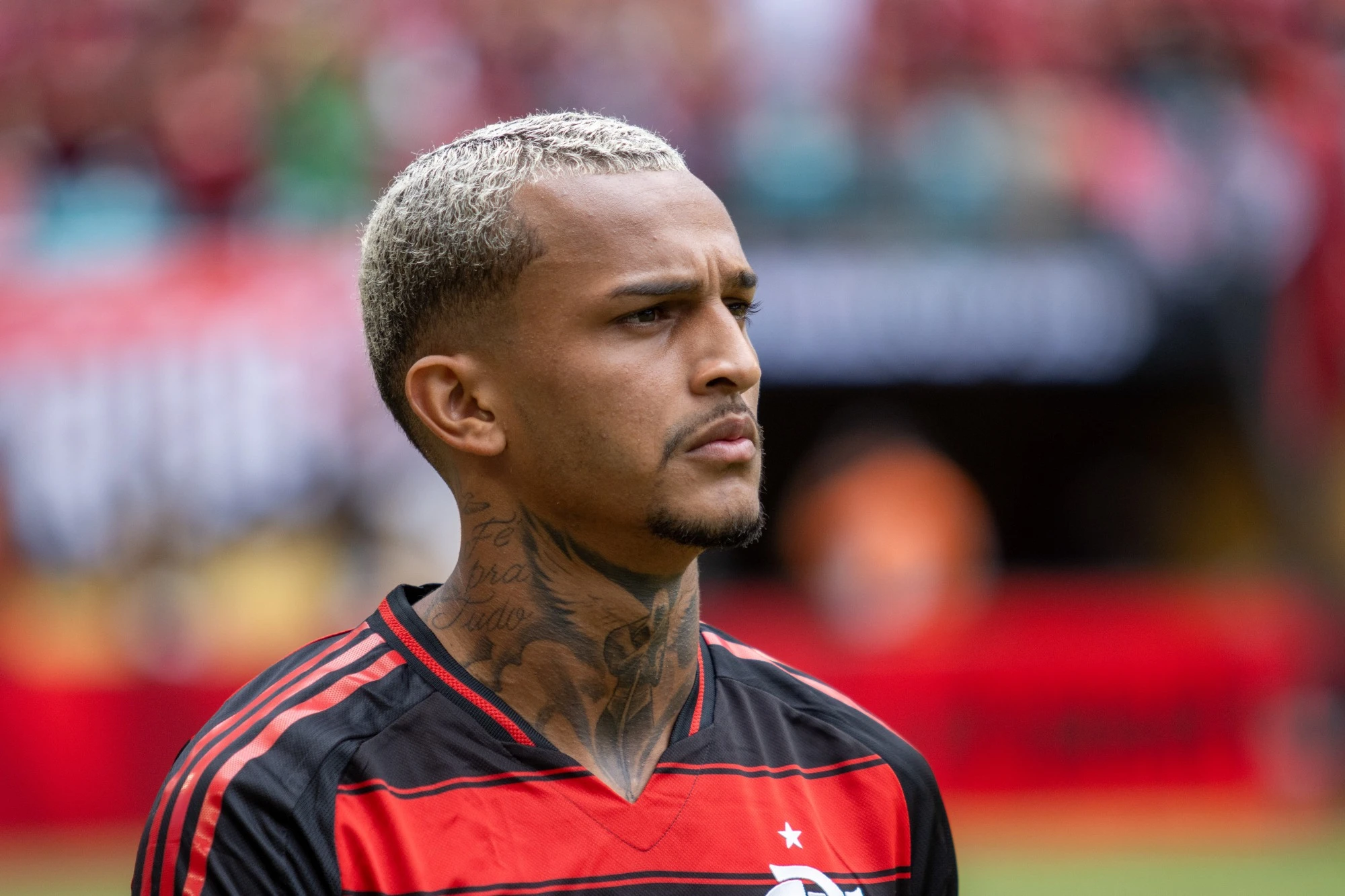 De saída para a Roma, Wesley não treina com elenco do Flamengo