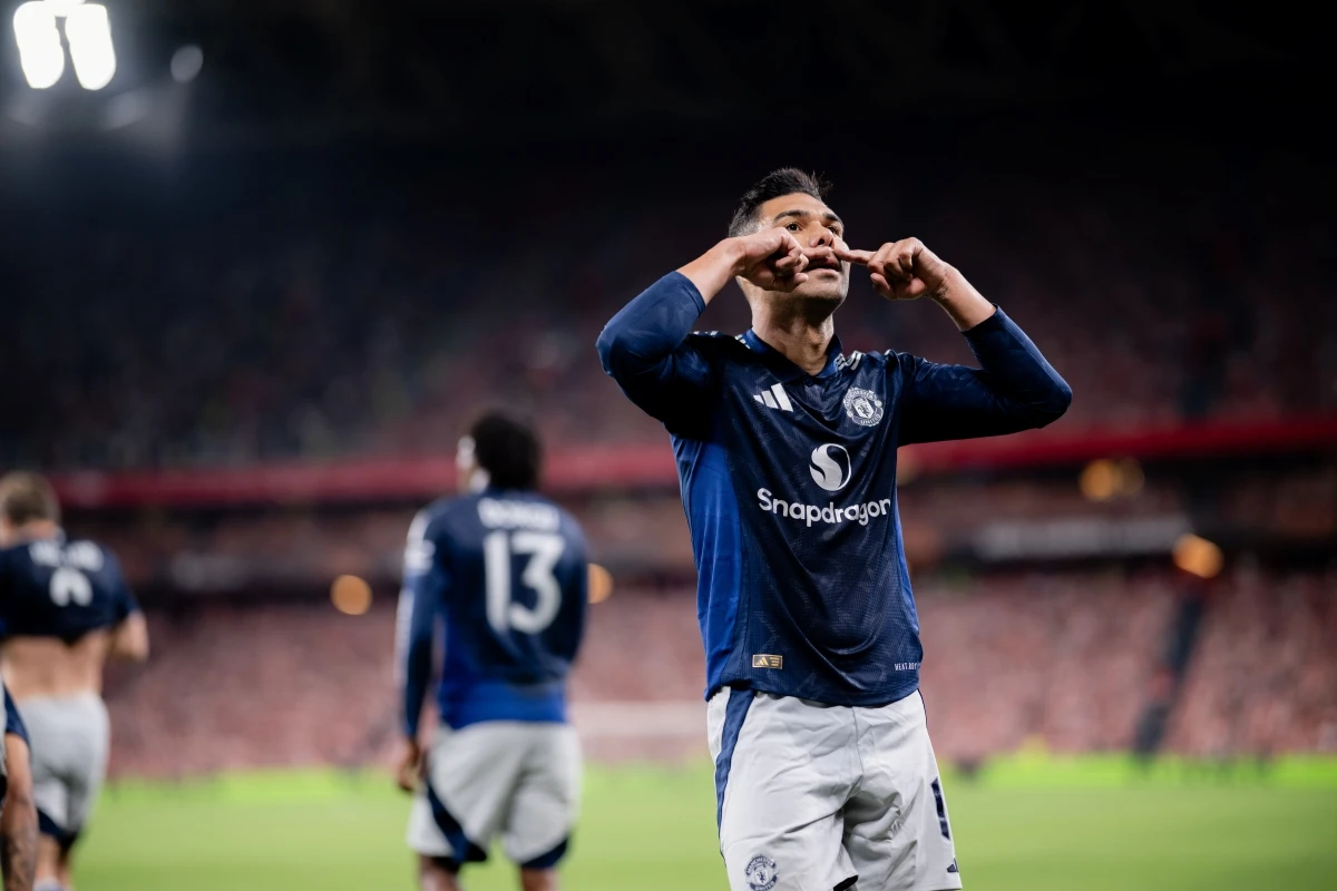 Merece voltar à Seleção? Jornal inglês destaca atuação de Casemiro