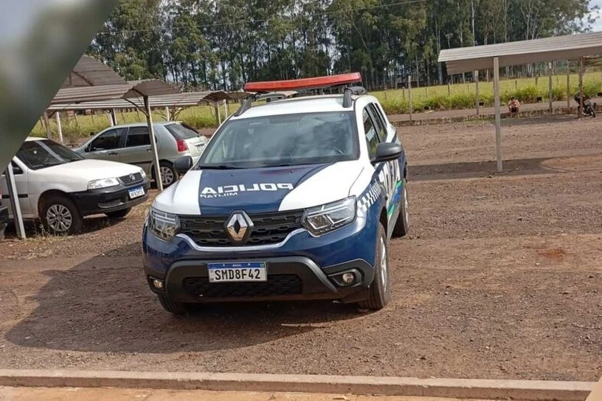 Briga no condomínio: moradora se irrita com obras e agride síndica