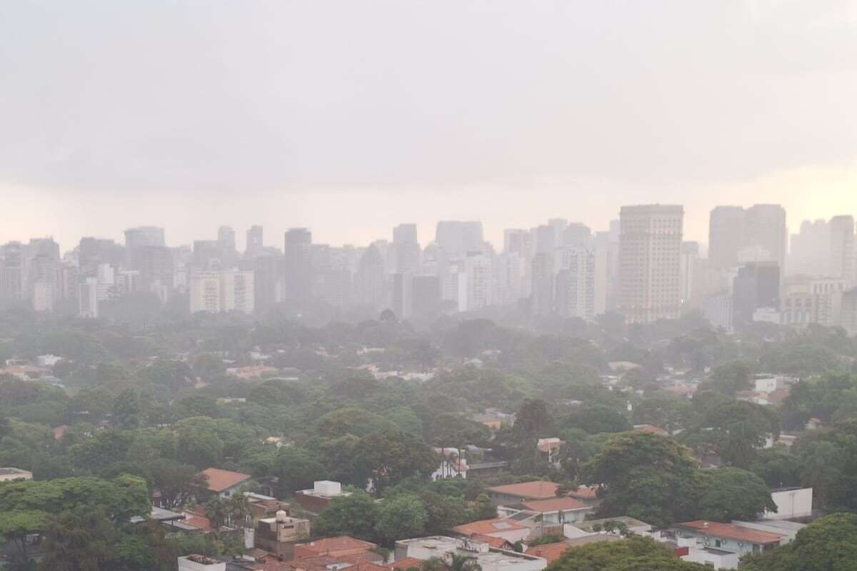 Tempestades e chuvas intensas atingem regiões do país. Veja onde