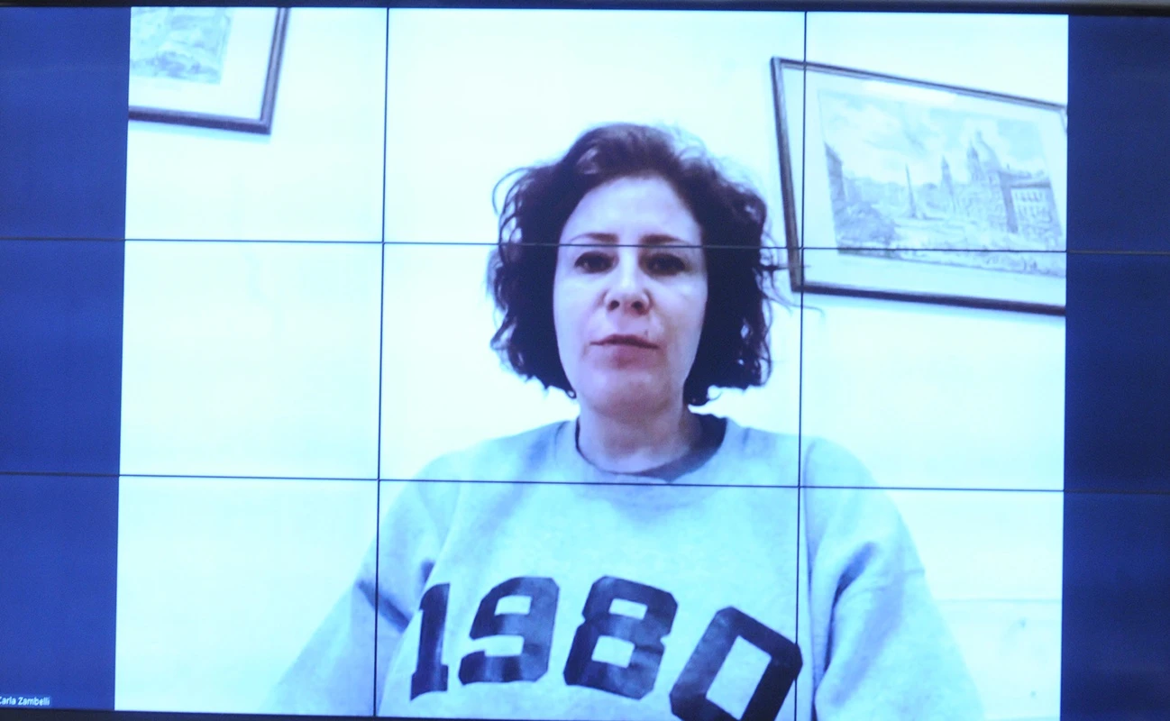 Zambelli diz na CCJ que teve 8 desmaios na prisão: “Parecendo velha”