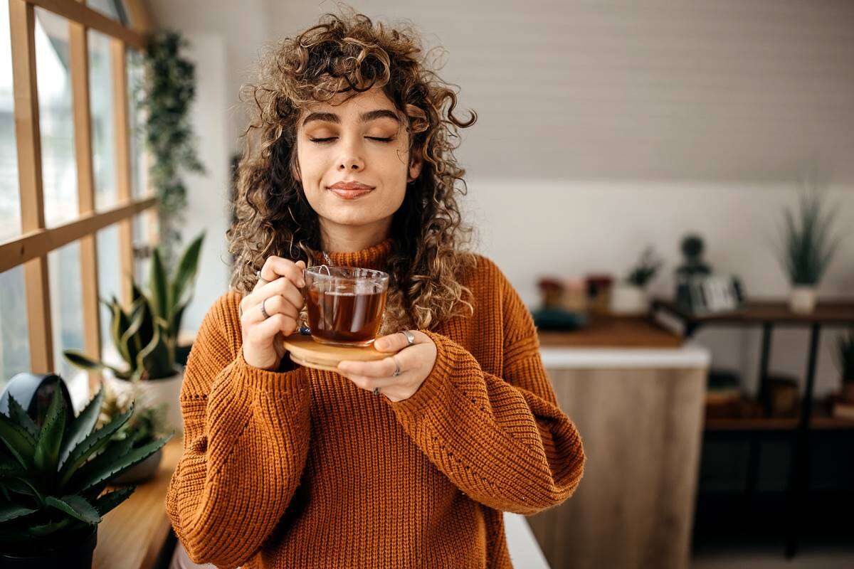 Chá com um único ingrediente combate inflamações e turbina a imunidade