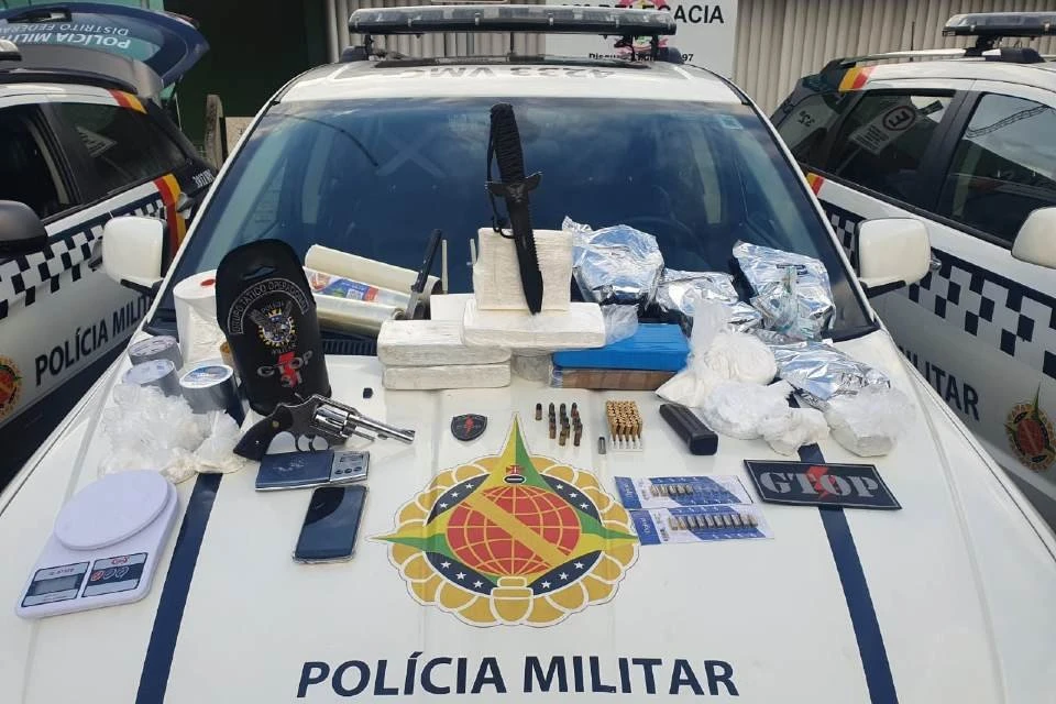 Polícia Militar desmonta laboratório de refino de cocaína em Samambaia