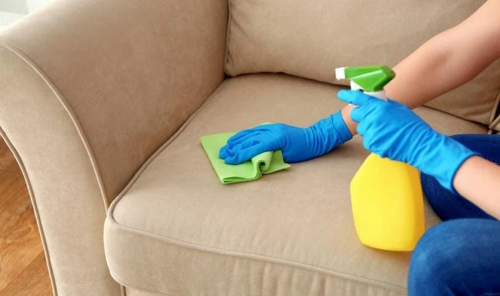Saiba como a vodca pode ser útil na limpeza da sua casa