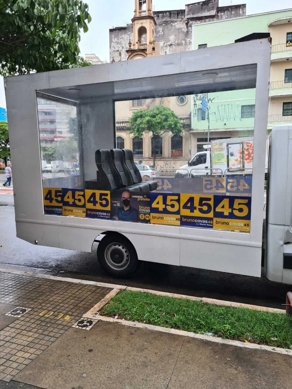 Campanha de Covas terá “Martamóvel” em busca de votos na periferia