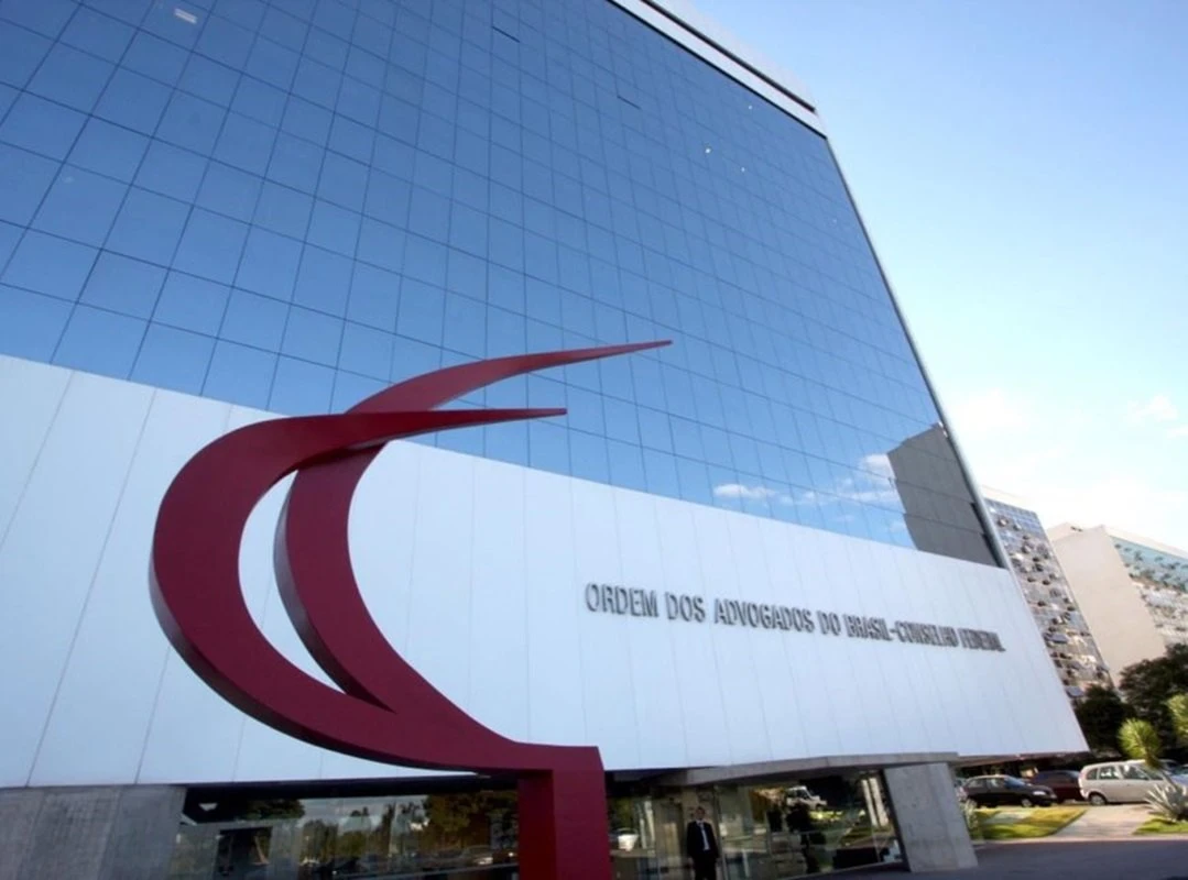 Conselheiro sugere que OAB crie órgão para resolver problemas envolvendo honorários