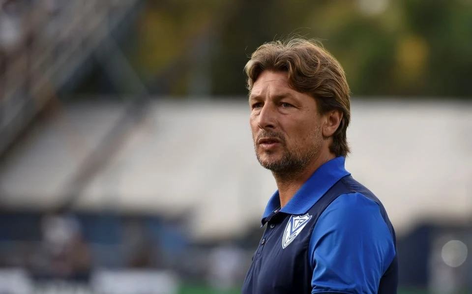 Após recusa de espanhol, torcida pede técnico argentino no Palmeiras