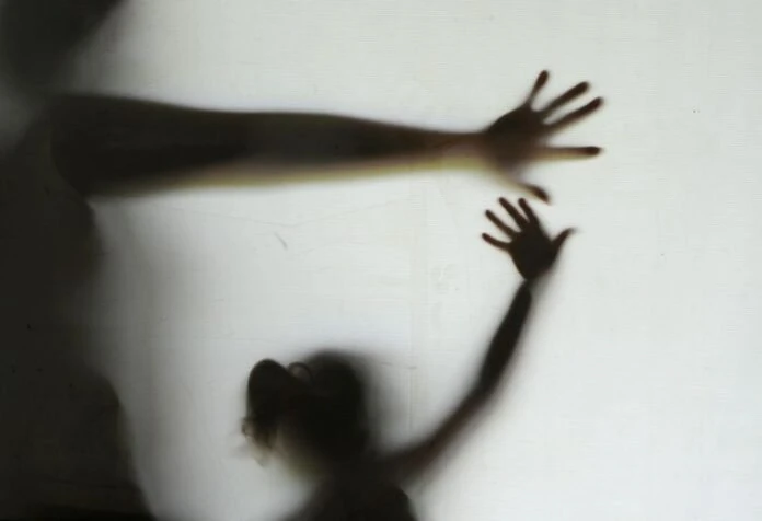 Sargento da PM é preso por explorar filha sexualmente em Belo Horizonte