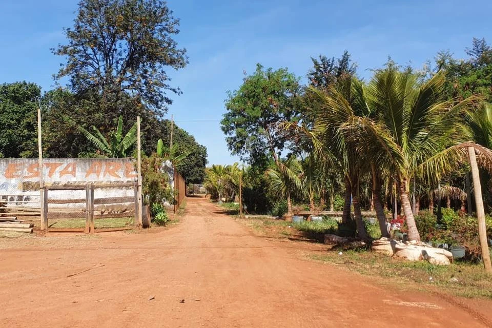 Comerciantes da região onde família do DF foi morta por Lázaro mudam rotina: “Medo”