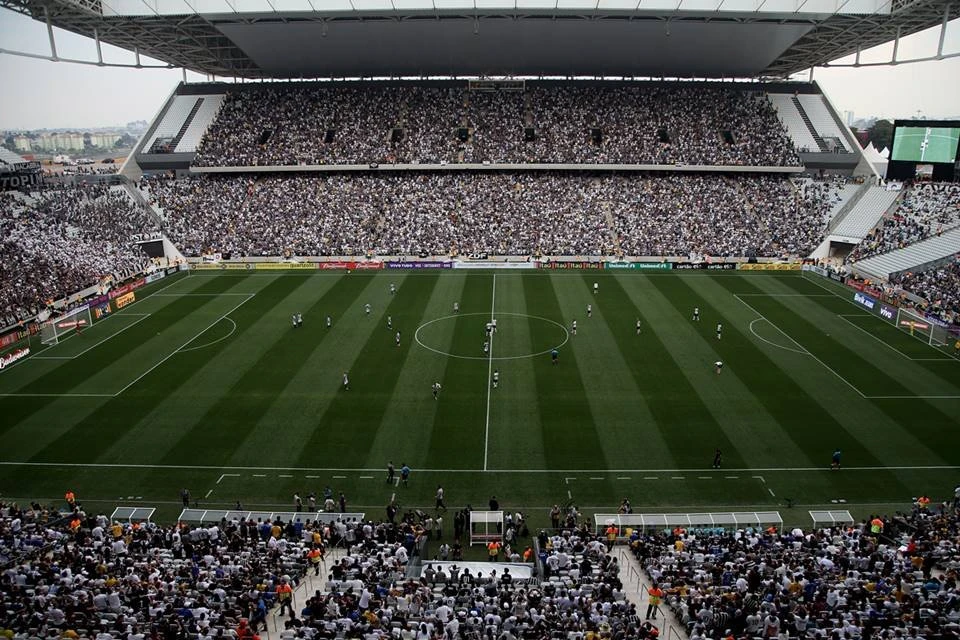 Em casa, Corinthians sofre maior derrota e não levava 5 gols desde 2005