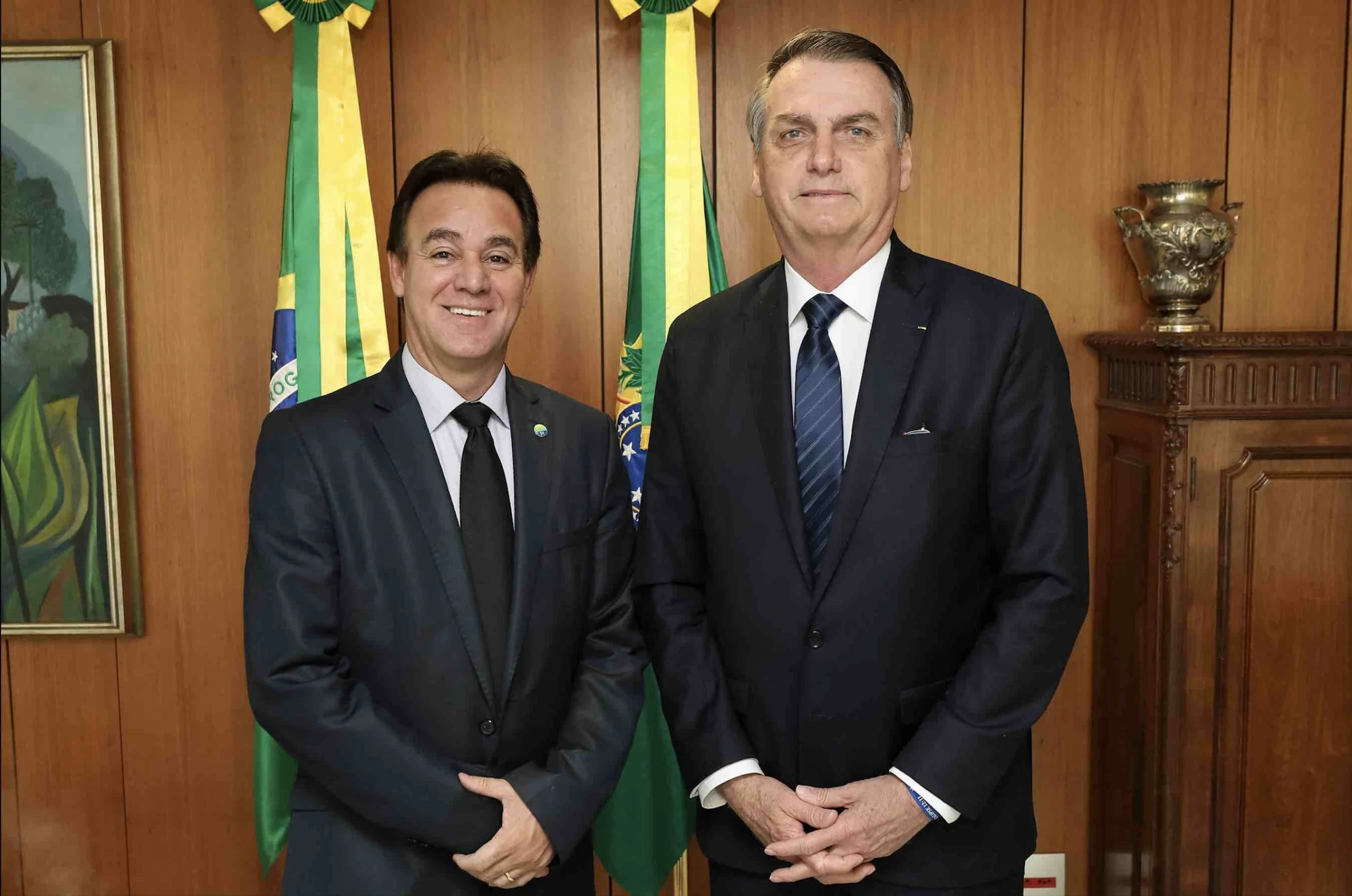 Adilson Barroso, aliado de Bolsonaro, é afastado do Patriota