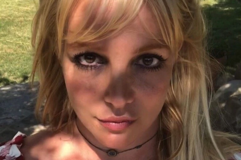 Britney Spears exige fim da tutela exercida pelo pai: “Traumatizada”