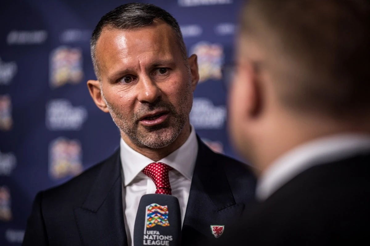 Ídolo do United, Ryan Giggs é preso suspeito de agredir a namorada