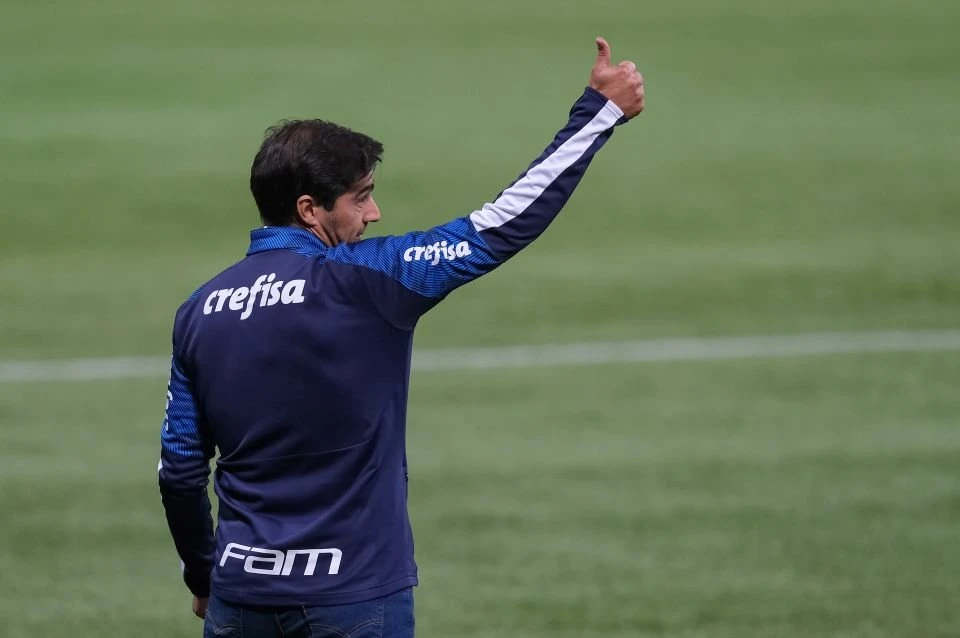 Na estreia de Abel Ferreira, Palmeiras vence e avança na Copa do Brasil