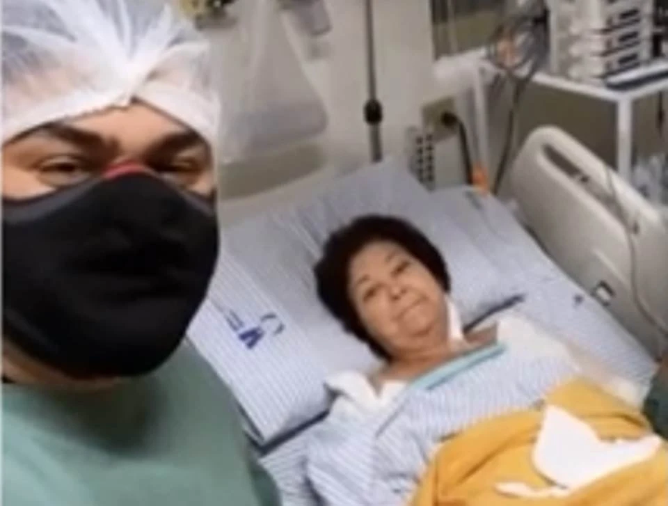 Cristiano, da dupla com Zé Neto, grava vídeo emocionante com a mãe na UTI