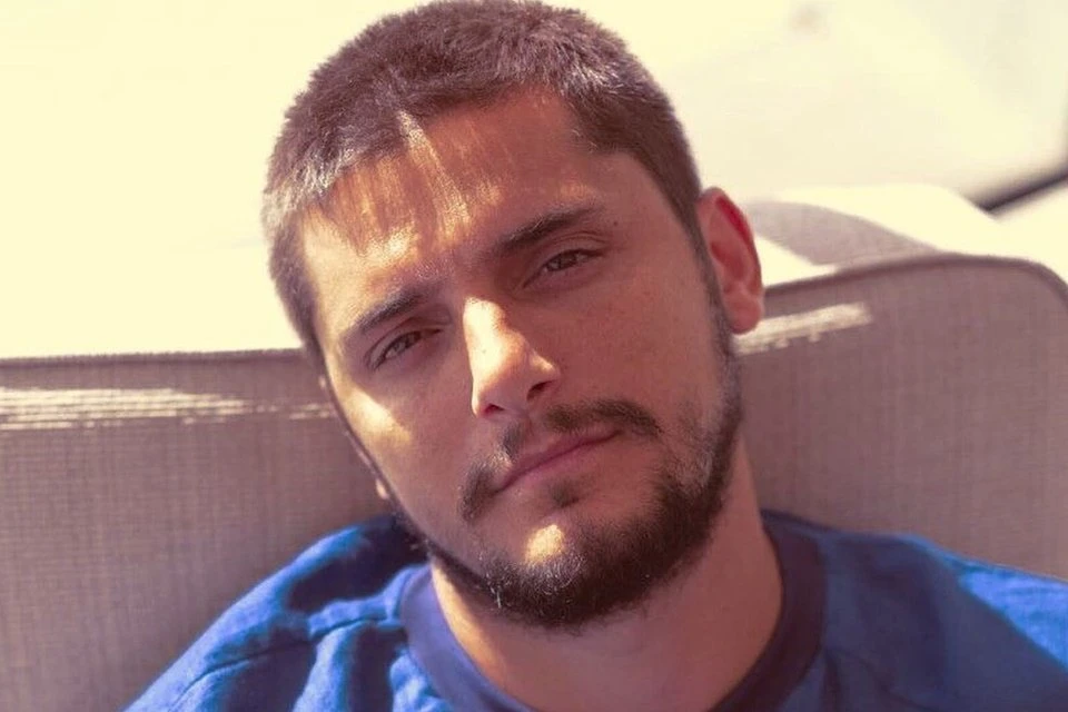 Bruno Gissoni deixa a Globo após 10 anos de contrato