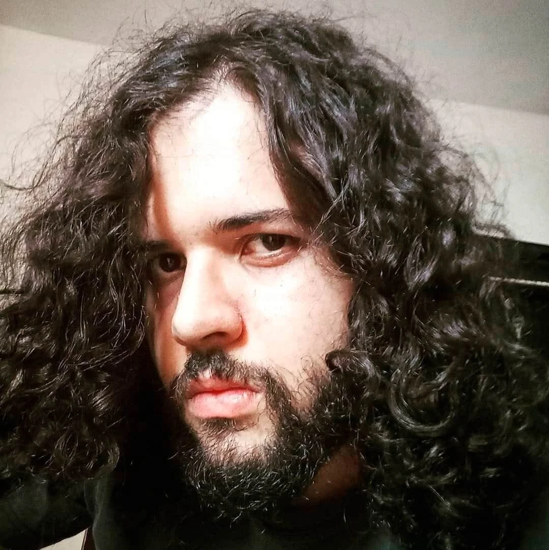 Homem que matou jovem em shopping no Rio é denunciado por feminicídio
