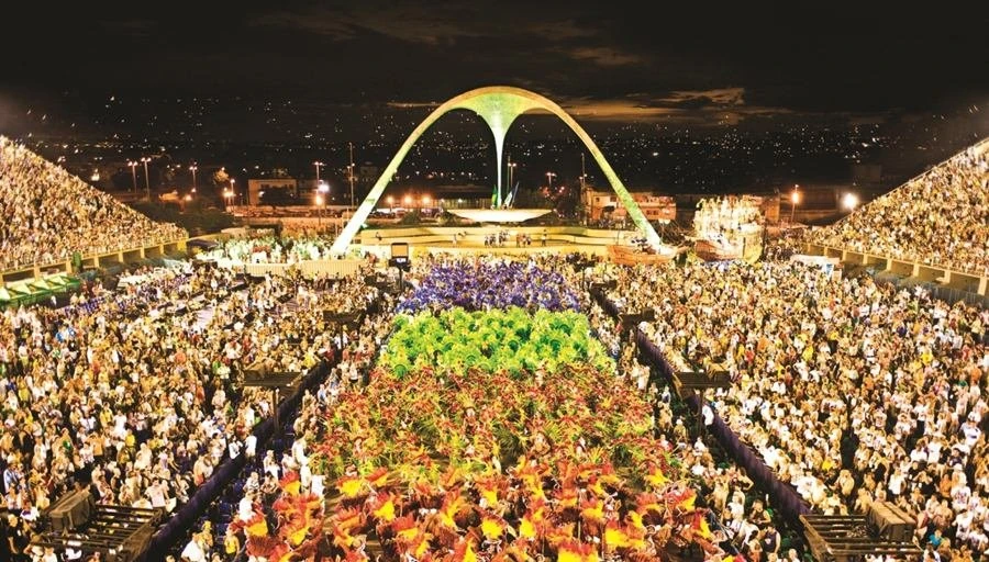 Quem foi que disse que as escolas de samba querem Carnaval em 2021?