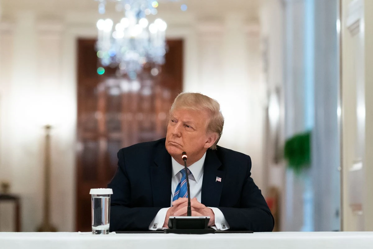 Trump jogava golfe quando a vitória de Biden foi anunciada, diz revista