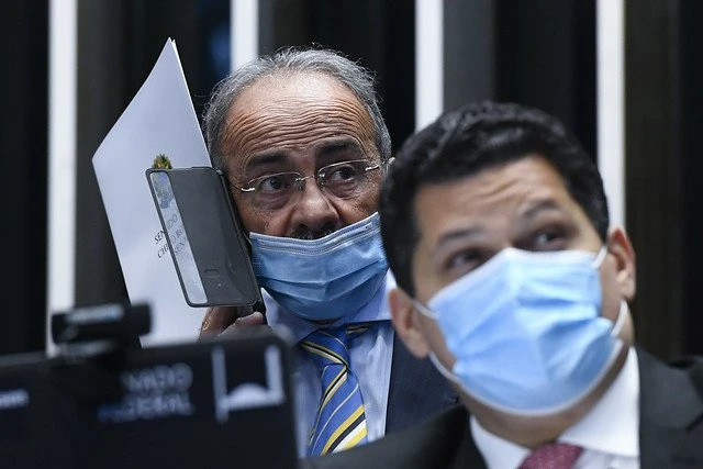 Alcolumbre diz que Conselho de Ética não pode voltar por “conveniência”