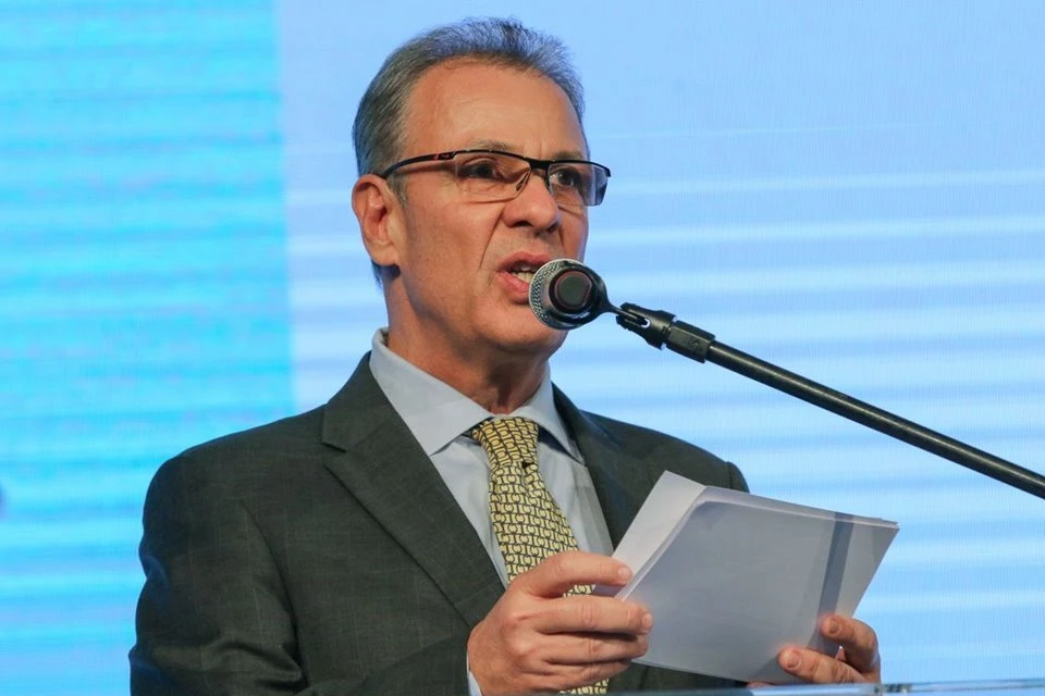 Apagão no Amapá faz governo mobilizar equipe. Energia pode demorar a voltar