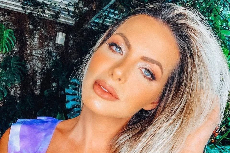 Após Covid-19, Carla Prata é internada às pressas por conta de uma trombose