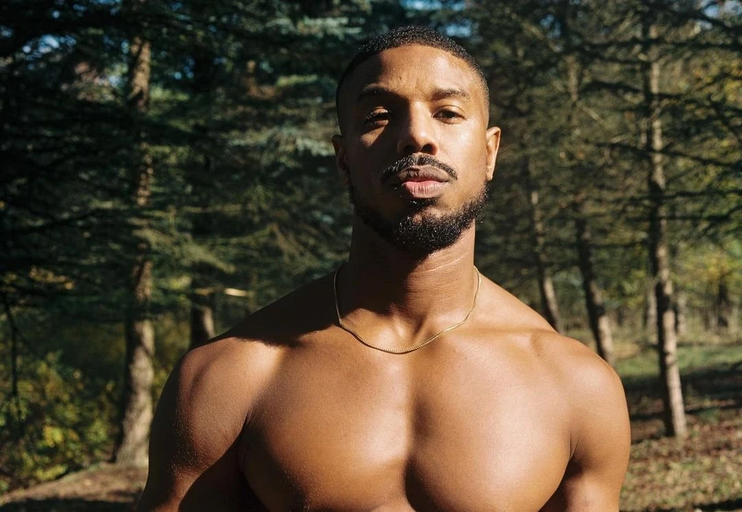 Michael B. Jordan é eleito o homem mais sexy de 2020 pela People